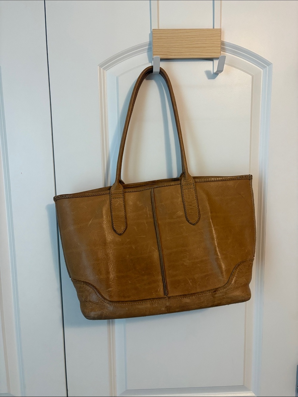 Frye Tan Leather Tote with Dual Shoulder Straps - Picture 4 of 4